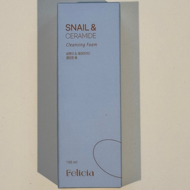 Falicia Snail & Ceramide Cleansing Foam - 100ml